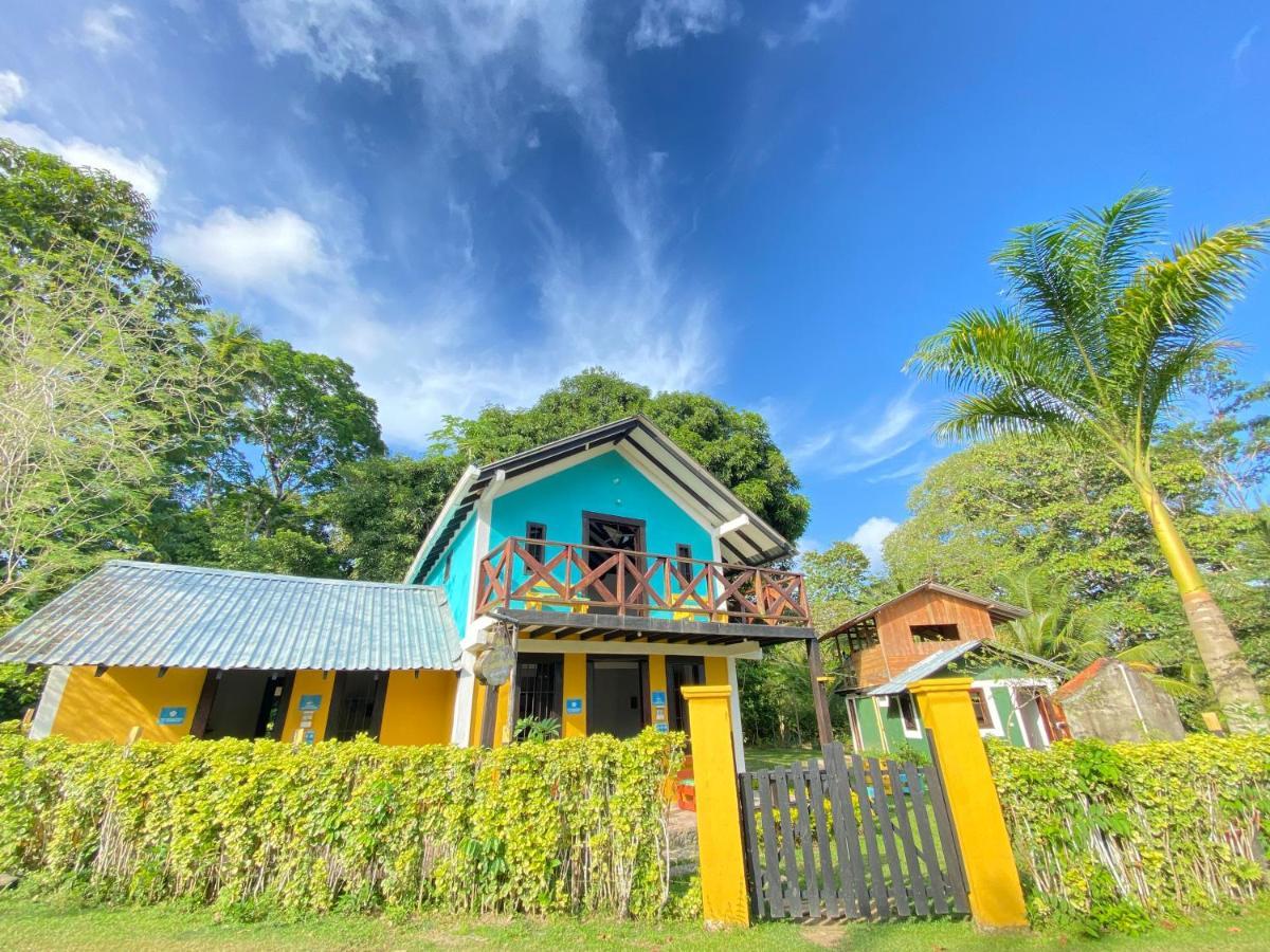 Hostal Portal Del Sol Capurganá Eksteriør billede